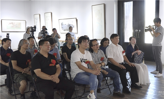 艺美视界网聘请中国书画家杂志社社长史家治先生为艺美视界网荣誉顾问颁发证书仪式在京举行